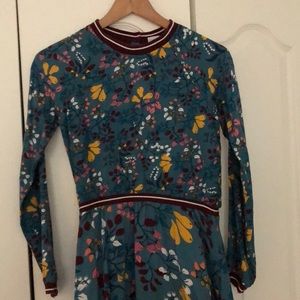 This dress is so pretty, Polarn o. Pyret size 10-12 preloved